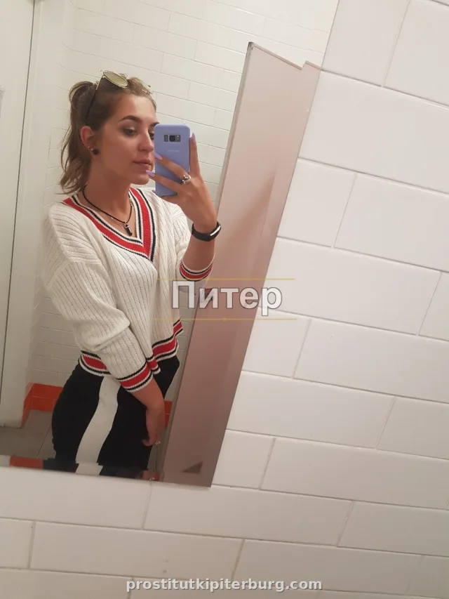 Анита — главное фото