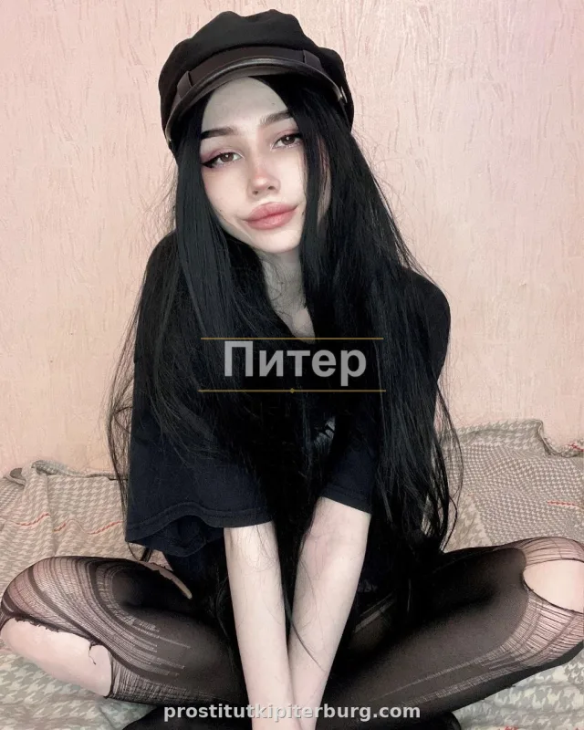 Вика — главное фото