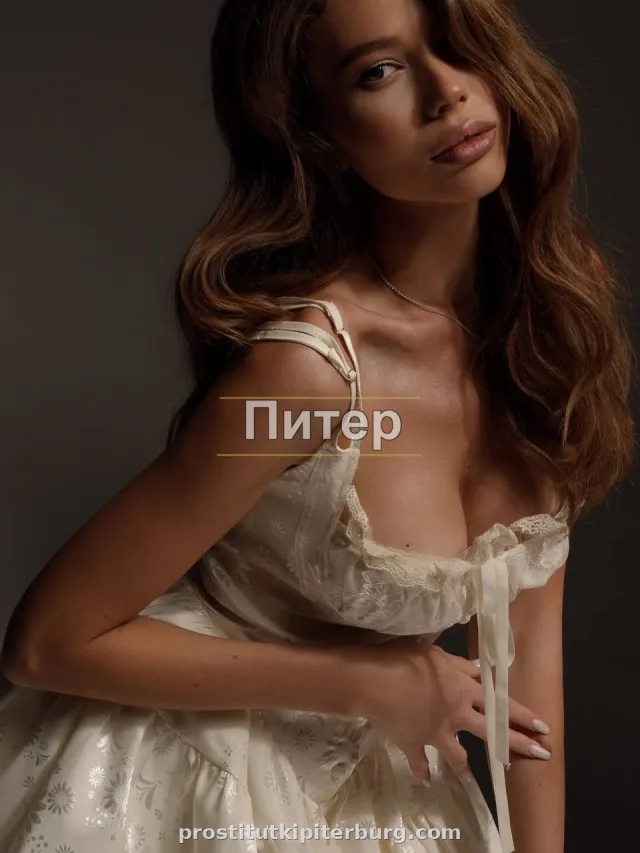 Елизавета — главное фото