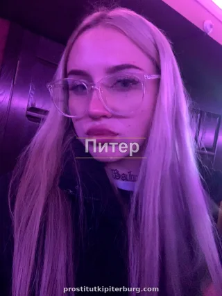 Милена — проститутка у метро Лесная