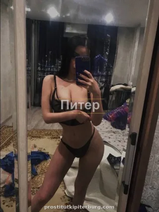 Лиза — проститутка у метро Адмиралтейская