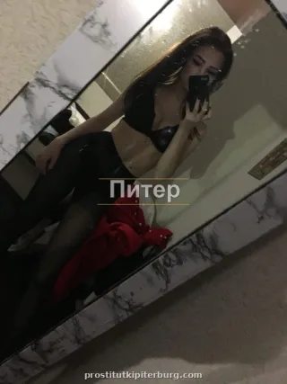 Алекса — проститутка у метро Беговая