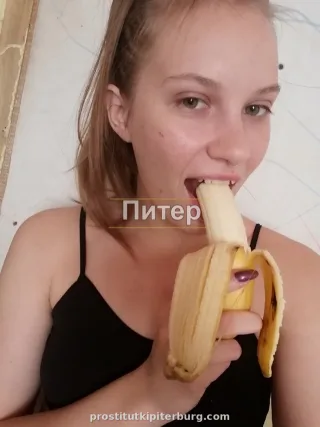 Алиса — проститутка у метро Достоевская